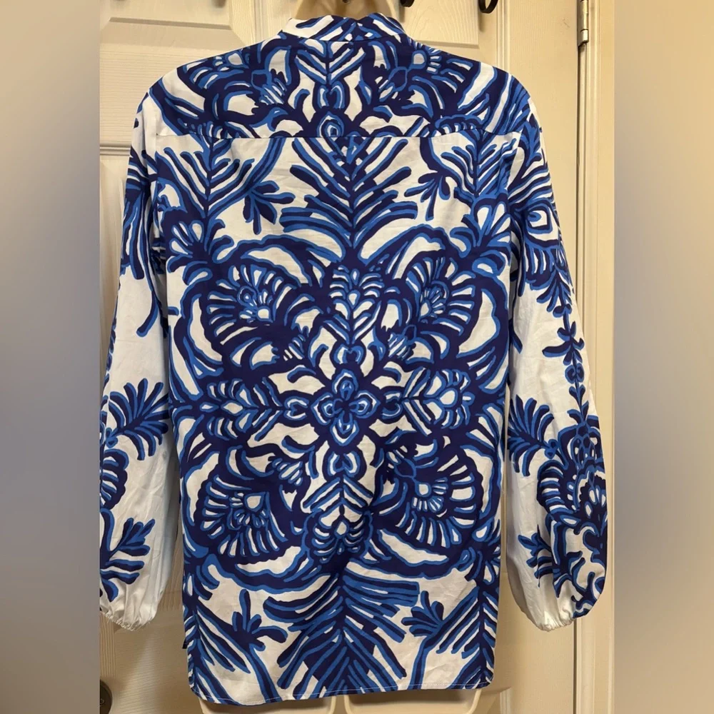 Zara Blue & White Floral Blouse – Grandmillennial / Chinoiserie Inspired - Picture 2 of 4